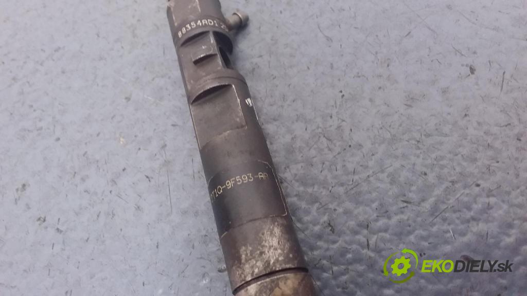 Ford Focus 2004 vstrek 2T1Q9F593-AA