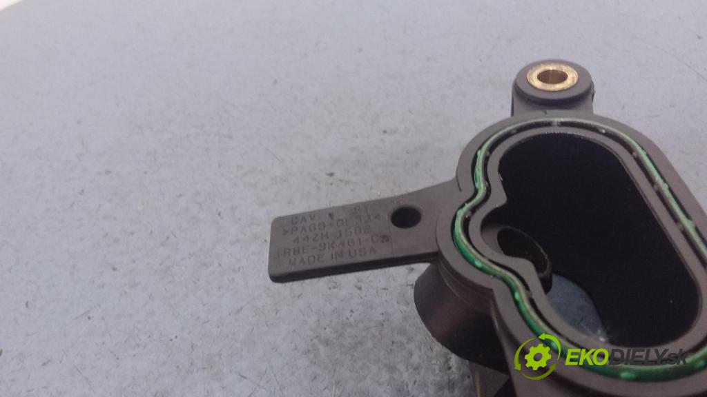 Jaguar X-type 2004 zvod Sanie: 1R8E-9K461-CD