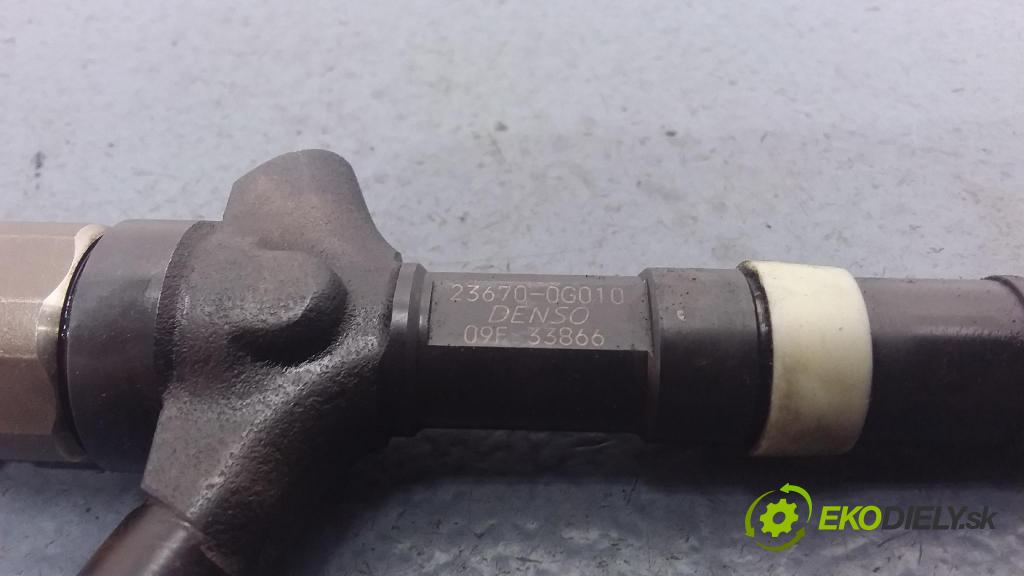 Toyota Avensis 2004 vstrek 23670-0G010