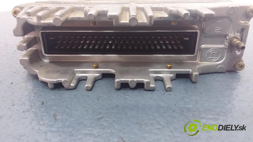 Volkswagen Sharan 1999 riadiaca jednotka Motor: 028906021JJ