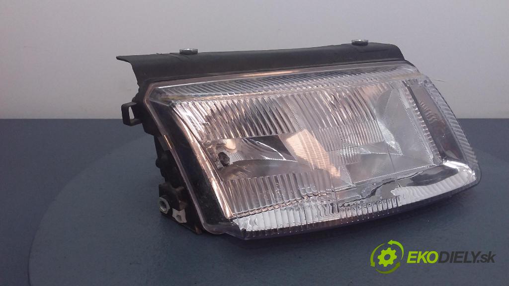 Volkswagen Passat 1998 Reflektor: v pravo: 20-5079B