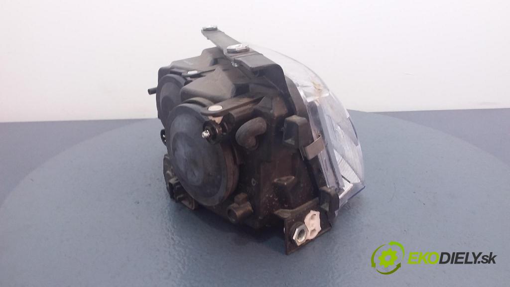 Volkswagen Passat 1998 Reflektor: v pravo: 20-5079B