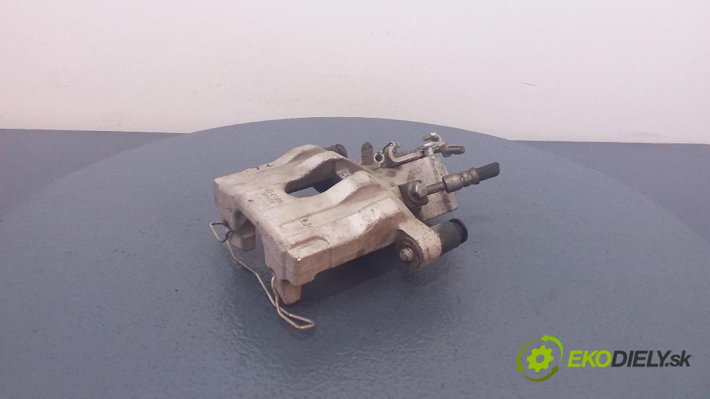 Opel Vectra 2003 brzdič brzdový zad Vľavo: 82-0169