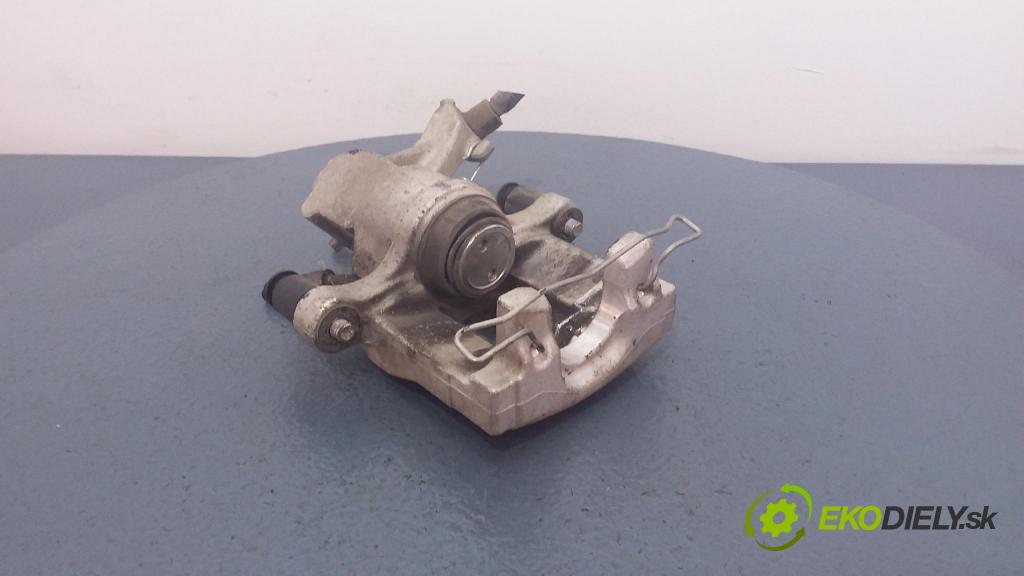 Opel Vectra 2003 brzdič brzdový zad Vľavo: 82-0169