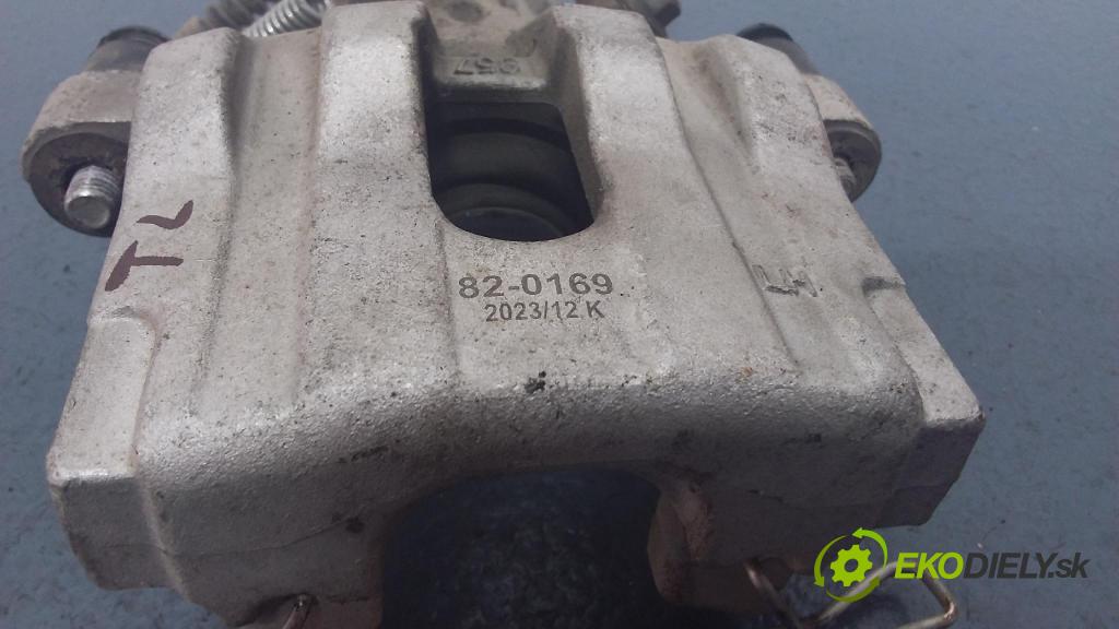 Opel Vectra 2003 brzdič brzdový zad Vľavo: 82-0169