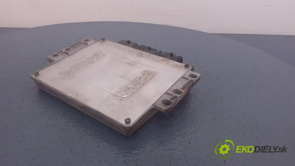 Peugeot 407 2004 riadiaca jednotka Motor: 9655826580