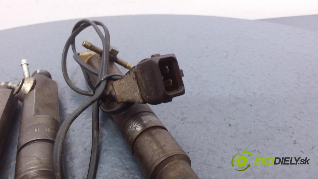Audi A6 1995 vstrek 046130202E