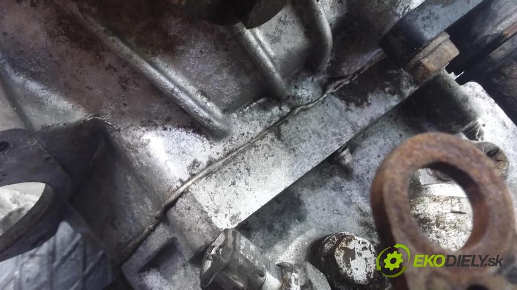 Volkswagen Transporter 2000 prevodovka Manualna DUJ