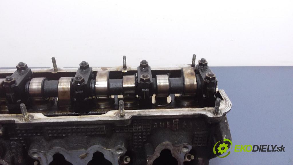 Volkswagen Bora 2001 hlava Motor: 06A103373J