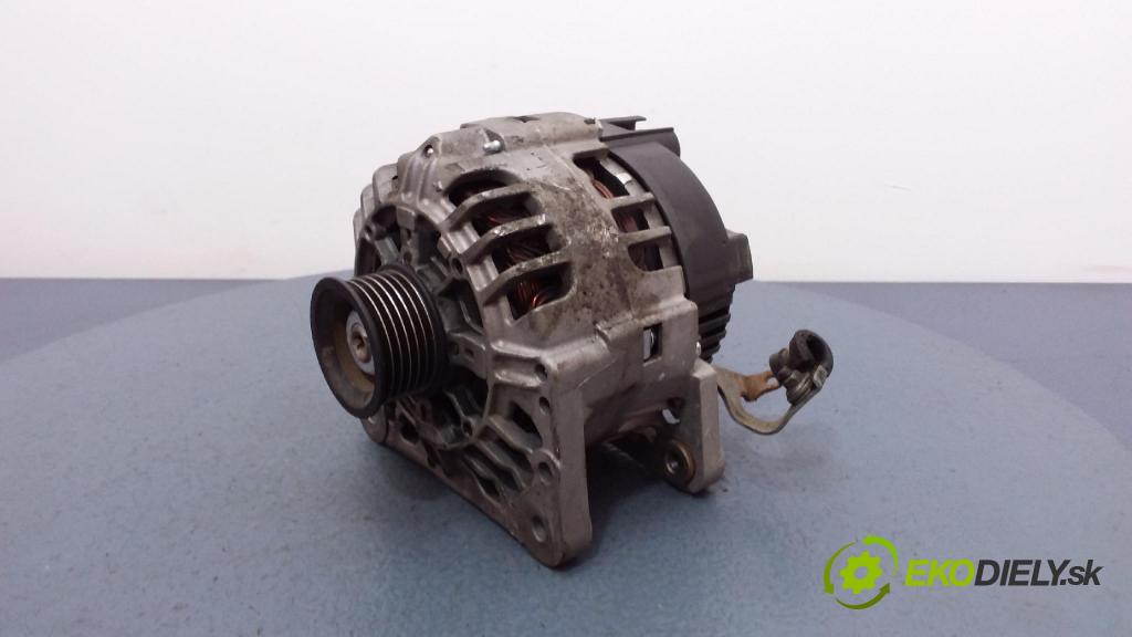 Volkswagen Bora 1999 Alternator 01