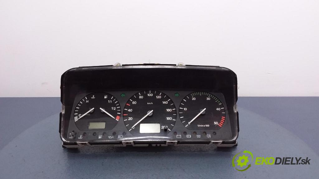 Volkswagen Passat 1995 prístrojovka/ budíky 7D0919862G\\