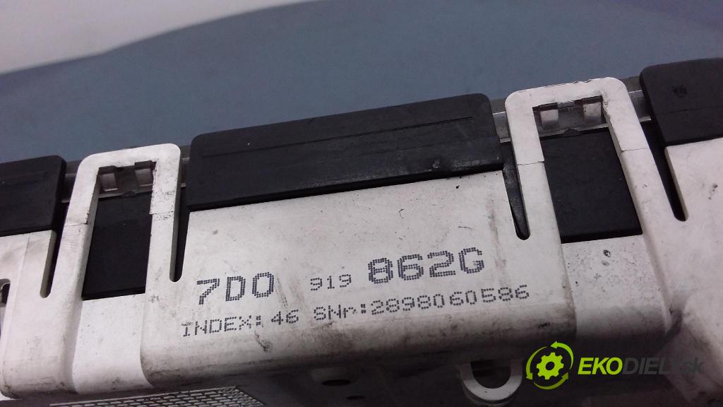 Volkswagen Passat 1995 prístrojovka/ budíky 7D0919862G\\