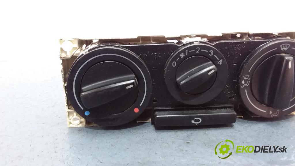 Volkswagen Transporter 2000 prepínač Klimatizácia: Prúd vzduchu: 7D1819045L