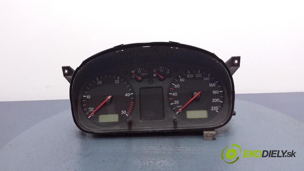 Volkswagen Transporter 2000 prístrojovka/ budíky 7D0920803B