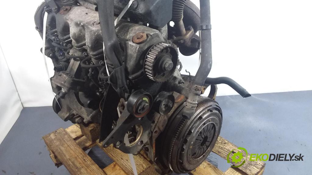 Volkswagen Transporter 2000 motor Diesel: AJT