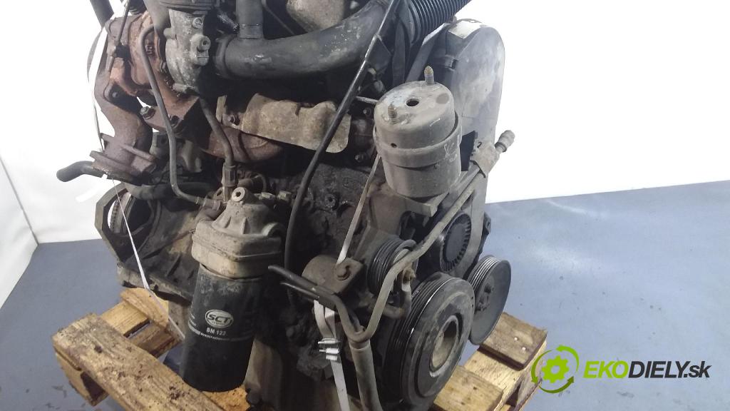 Volkswagen Transporter 2000 motor Diesel: AJT