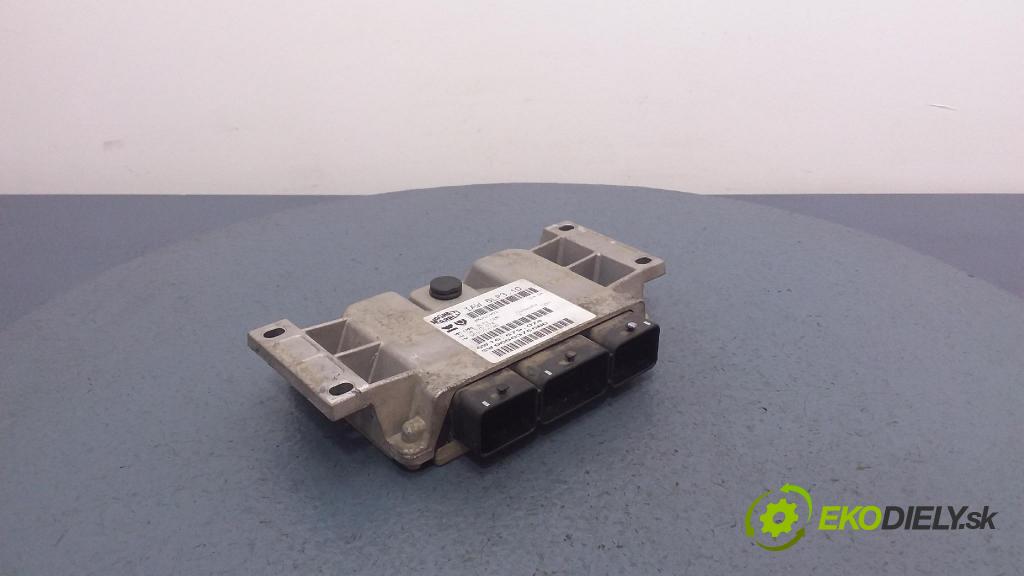 Peugeot 407 2004 riadiaca jednotka Motor: 9656375680