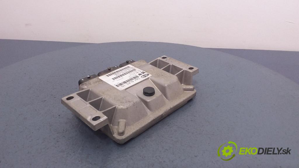 Peugeot 407 2004 riadiaca jednotka Motor: 9656375680