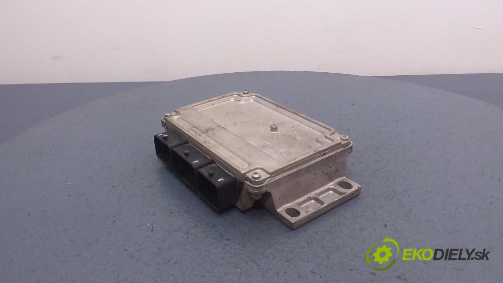 Peugeot 407 2004 riadiaca jednotka Motor: 9656375680