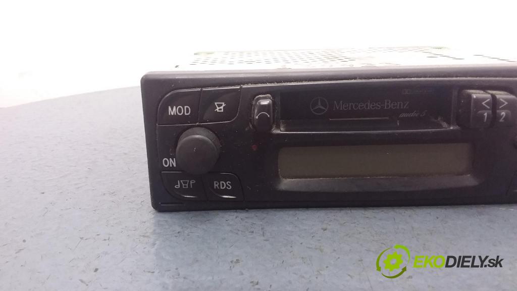 Daimlerchrysler A 170 2000 Radio I Navigácia: A1688200179