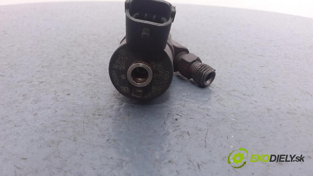 Toyota Yaris 2007 vstrek 23670-0N030