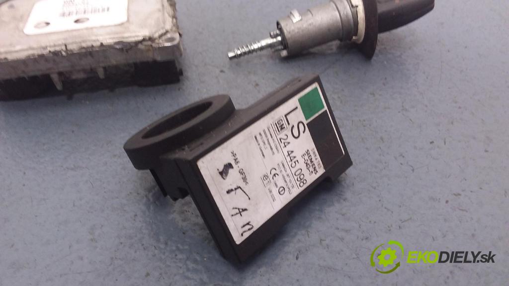 Opel Zafira 2001 riadiaca jednotka Motor: 55351703