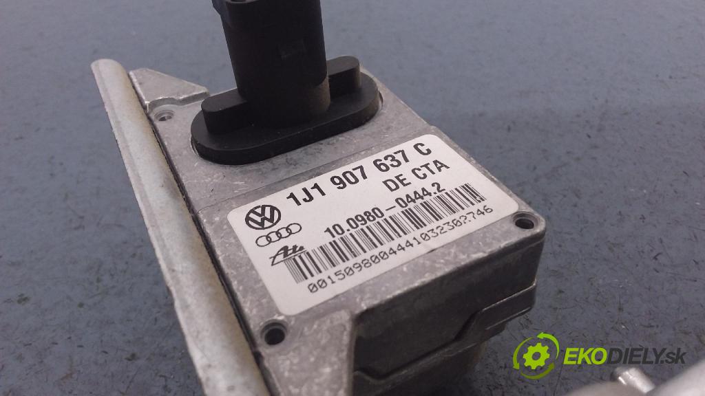 Volkswagen Golf 2002 snímač ESP. 1J1907637C