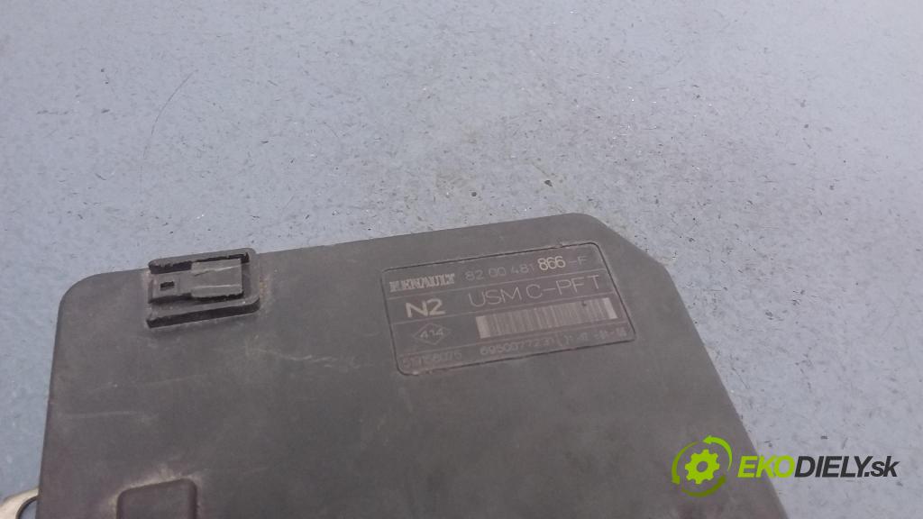 Renault Megane scenic 2006 skříňka Pojistky 8200481866F