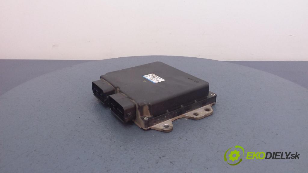 Mazda 3 2006 riadiaca jednotka Motor: E6T54971H1