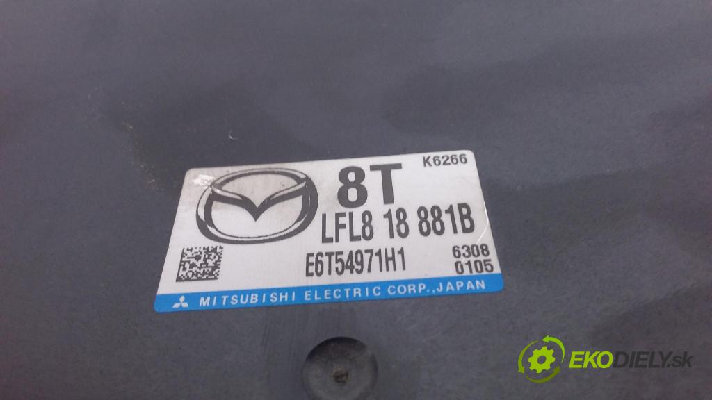 Mazda 3 2006 řídící jednotka Motor: E6T54971H1