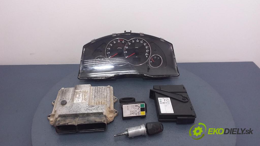 Opel Meriva-a 2006 riadiaca jednotka Motor: 55198927 BY