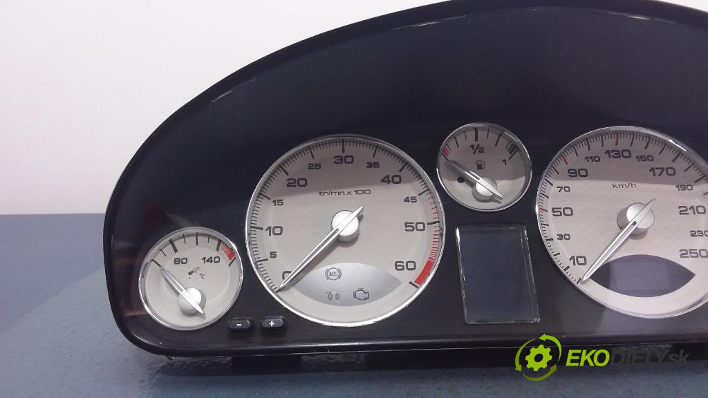 Peugeot 607 2005 prístrojovka/ budíky 9649507580