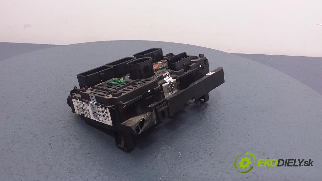 Peugeot 607 2005 riadiaca jednotka Motor: 9648237680