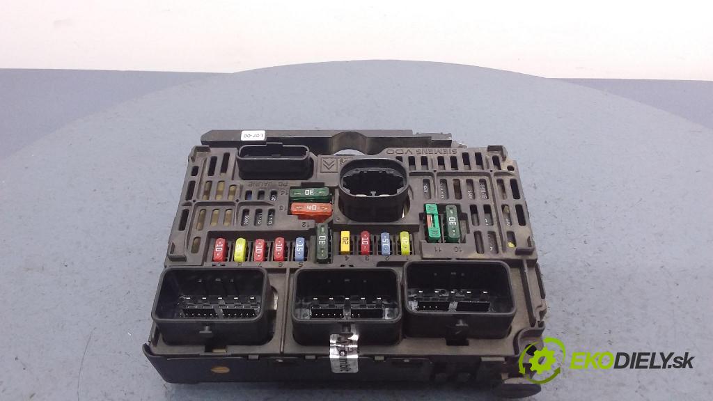 Peugeot 607 2005 riadiaca jednotka Motor: 9648237680
