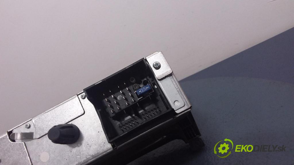 Peugeot 607 2005 Radio I Navigácia: 96563011TP