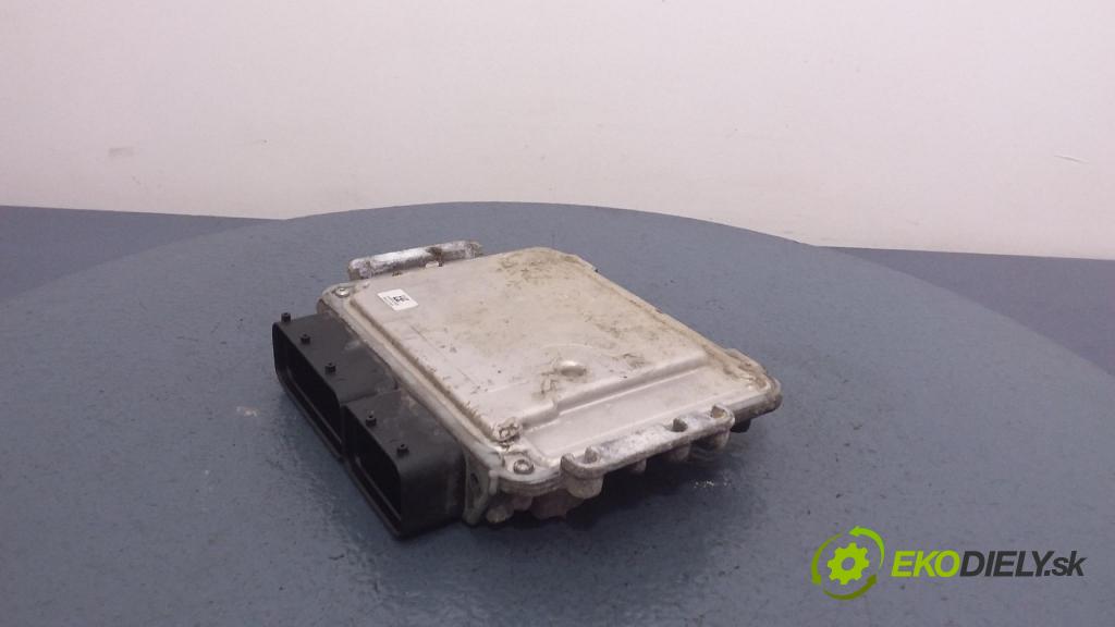 Hyundai Sonata 2007 riadiaca jednotka Motor: 0281012973