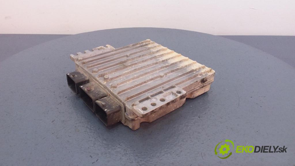 Citroen Berlingo 2001 riadiaca jednotka Motor: 9644323980