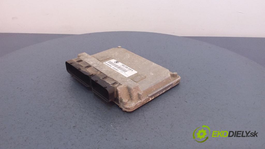 Skoda Octavia 2001 riadiaca jednotka Motor: 06A906033K
