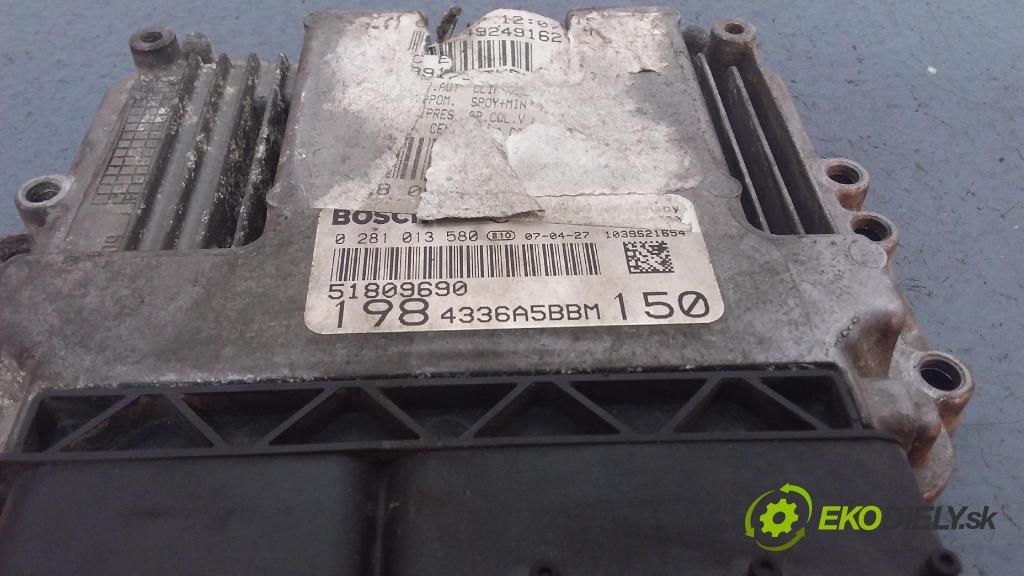 Fiat Bravo 2007 riadiaca jednotka Motor: 51809690