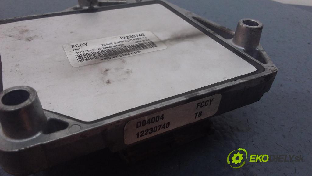 Opel Astra 0 riadiaca jednotka Motor: 12230740