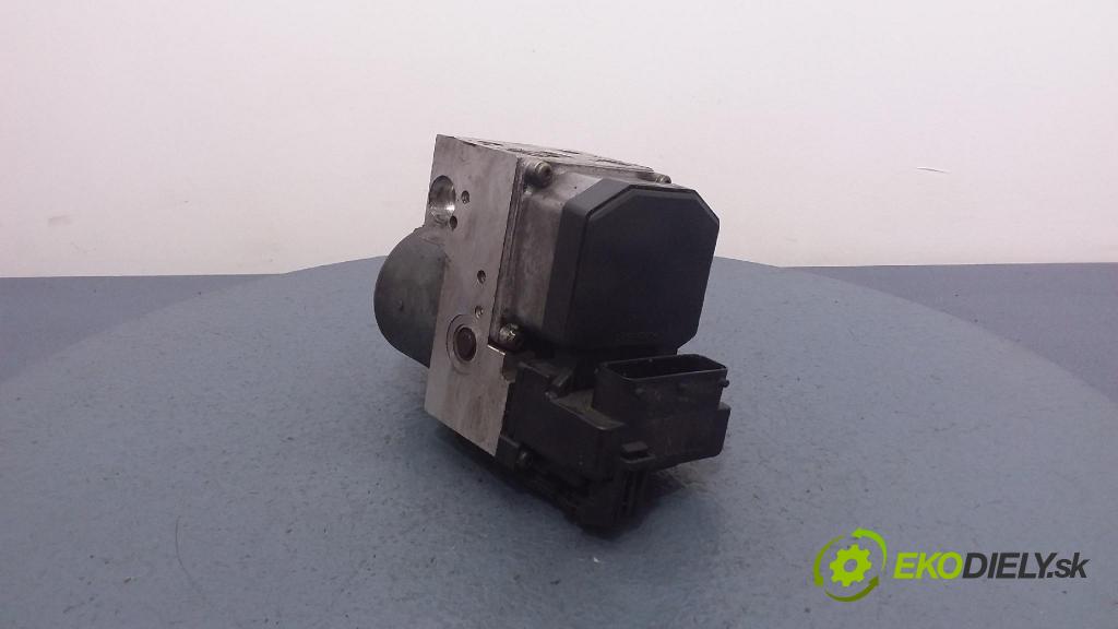 Audi A6 1998 čerpadlo ABS x 8E0614111B