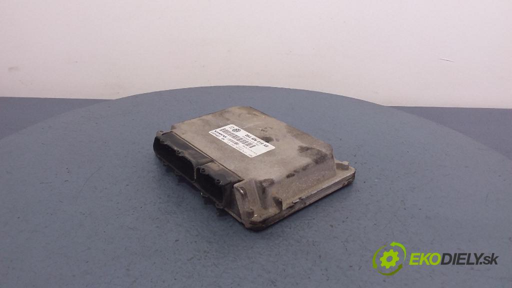 Skoda Octavia 2004 riadiaca jednotka Motor: 06A906019AS
