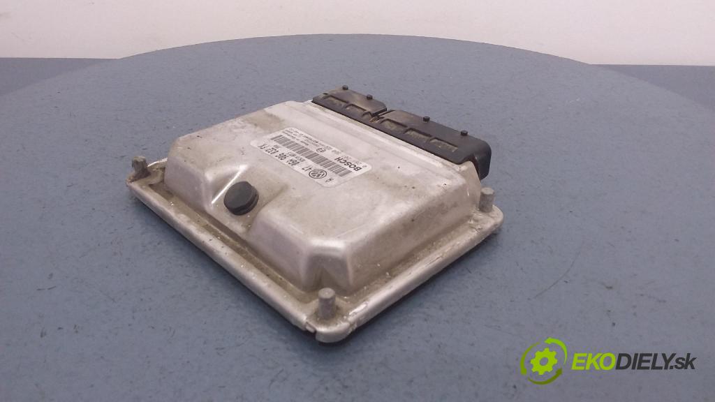 Volkswagen Bora 2001 riadiaca jednotka Motor: 06A906032FK