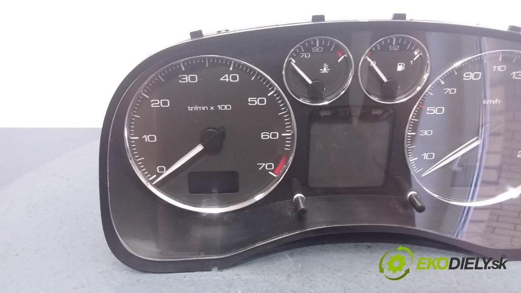 Peugeot 307 2006 Přístrojová deska P9654485180