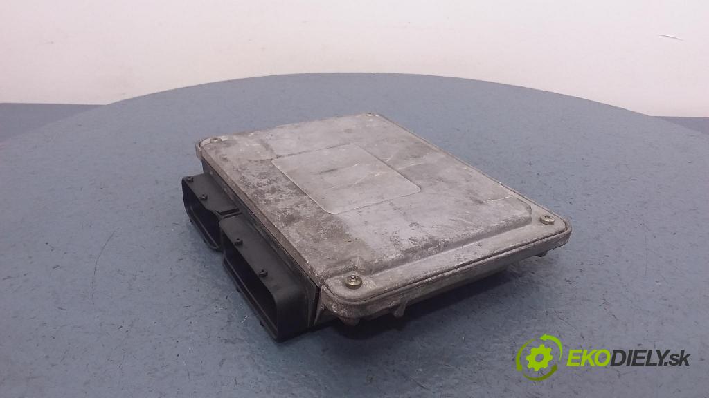 Volkswagen Golf 2002 riadiaca jednotka Motor: 036906034DR