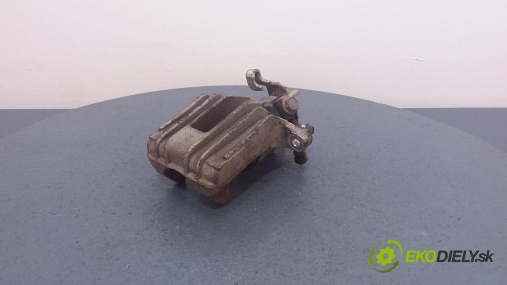 Audi A3 1999 brzdič brzdový zad v pravo: 82-0041