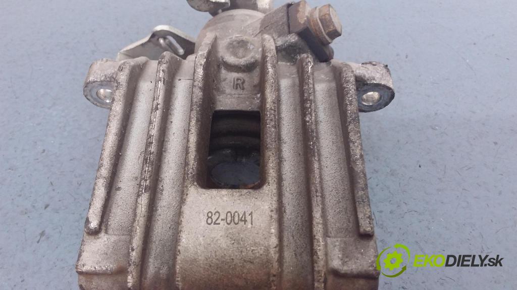 Audi A3 1999 brzdič brzdový zad v pravo: 82-0041
