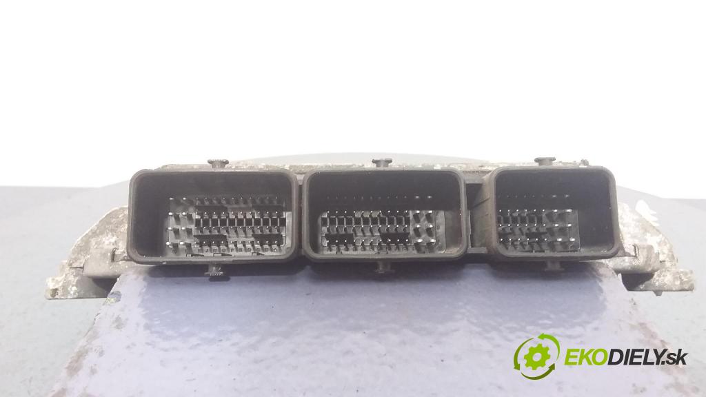Ford Focus 2006 riadiaca jednotka Motor: 4M51-12A650-JL
