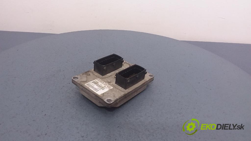 Fiat Stilo 2003 riadiaca jednotka Motor: 55186425