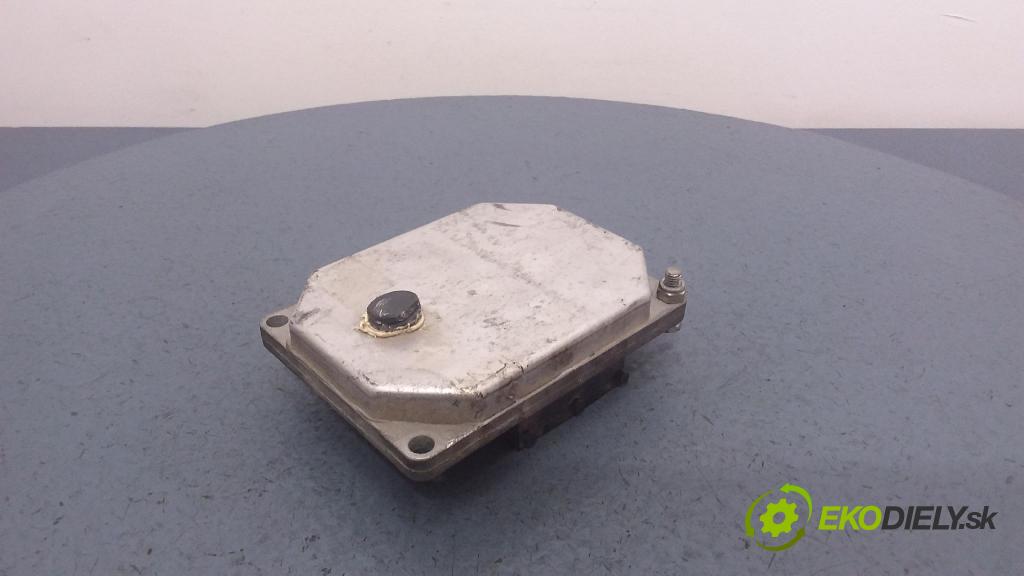 Fiat Stilo 2003 riadiaca jednotka Motor: 55186425